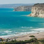 Akrotiri Vine A Сasa de vacaciones