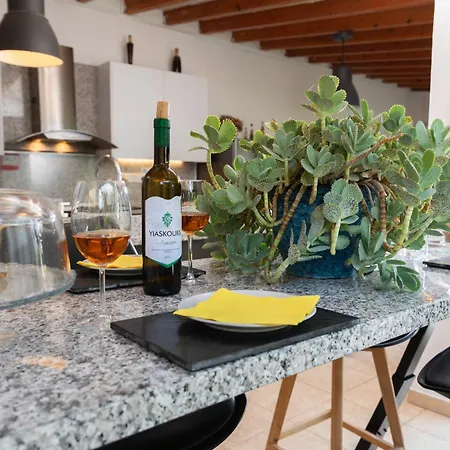 Akrotiri Vine A * Lemesos